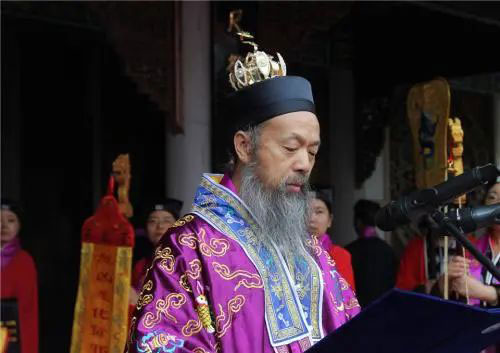 超度婴灵是去寺院还是道观超度婴灵的最佳时间和需要做的事