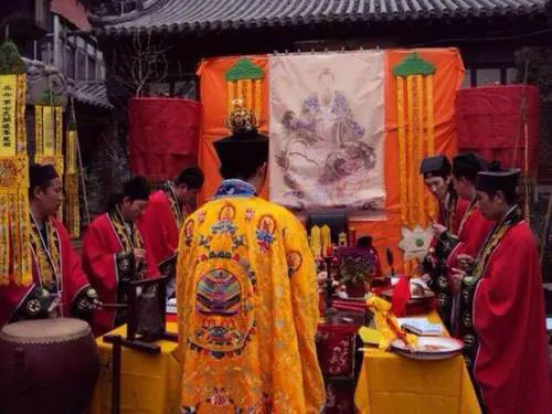 化解太岁的方法_化解太岁最简便的方法 2019_解太岁最简单的方法