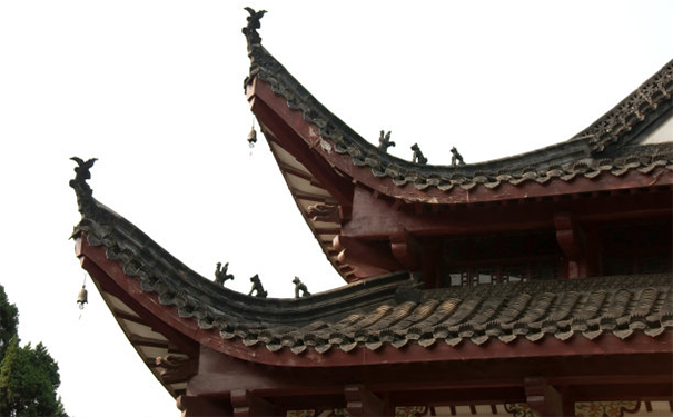 上香被烫到有那些后果,我们该如何正确上香