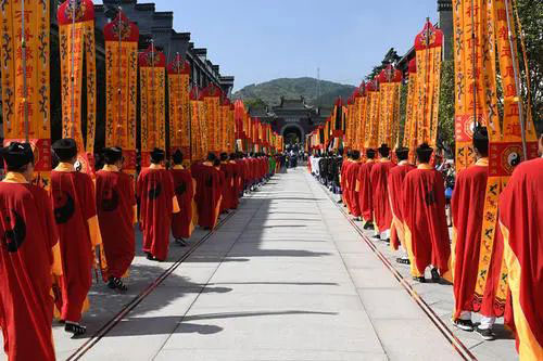 情感犯小人是什么意思？如何化解？