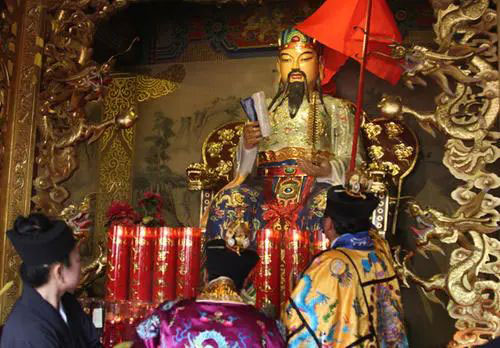 去寺庙如何化解破太岁,看完这篇文章你就懂了