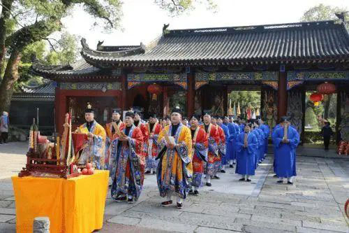 女友要分手我怎么挽回 极少人知道的方法 先知道先得利