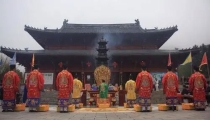 传统文化:人们喜欢国学文化还是八卦(国学和传统文化一样