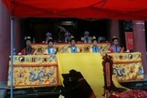解太岁：2022年属马冲太岁化解方法与运势运程！