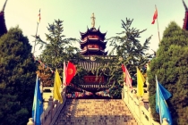 超度法事：烧纸怎么烧，需要在地方画一个圈