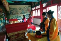 还受身债：还阴债法事一般多少钱 , 梦见要我还阴债