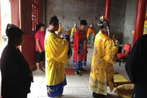还受身债：阴债即受生债