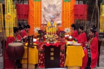 旺桃花：招桃花的女人面相分析