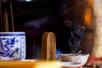 超度法事：立牌位所得功德利益很大，能够帮助亡灵转生善