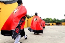 超度法事：烧纸钱、烧纸人的由来，很多人都不明白