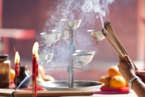 超度法事：烧香仪式不对，你祈求的愿望很难实现
